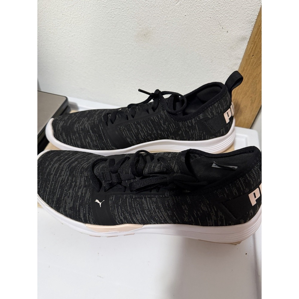 PUMA Women's Flyer Runner Athletic Running Shoes, Black, Size 9 Excellent